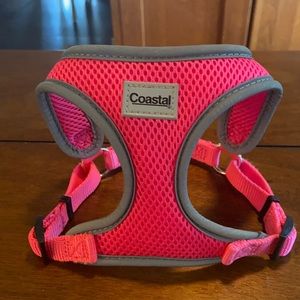 NWOT Never used, XS , pink dog/cat harness